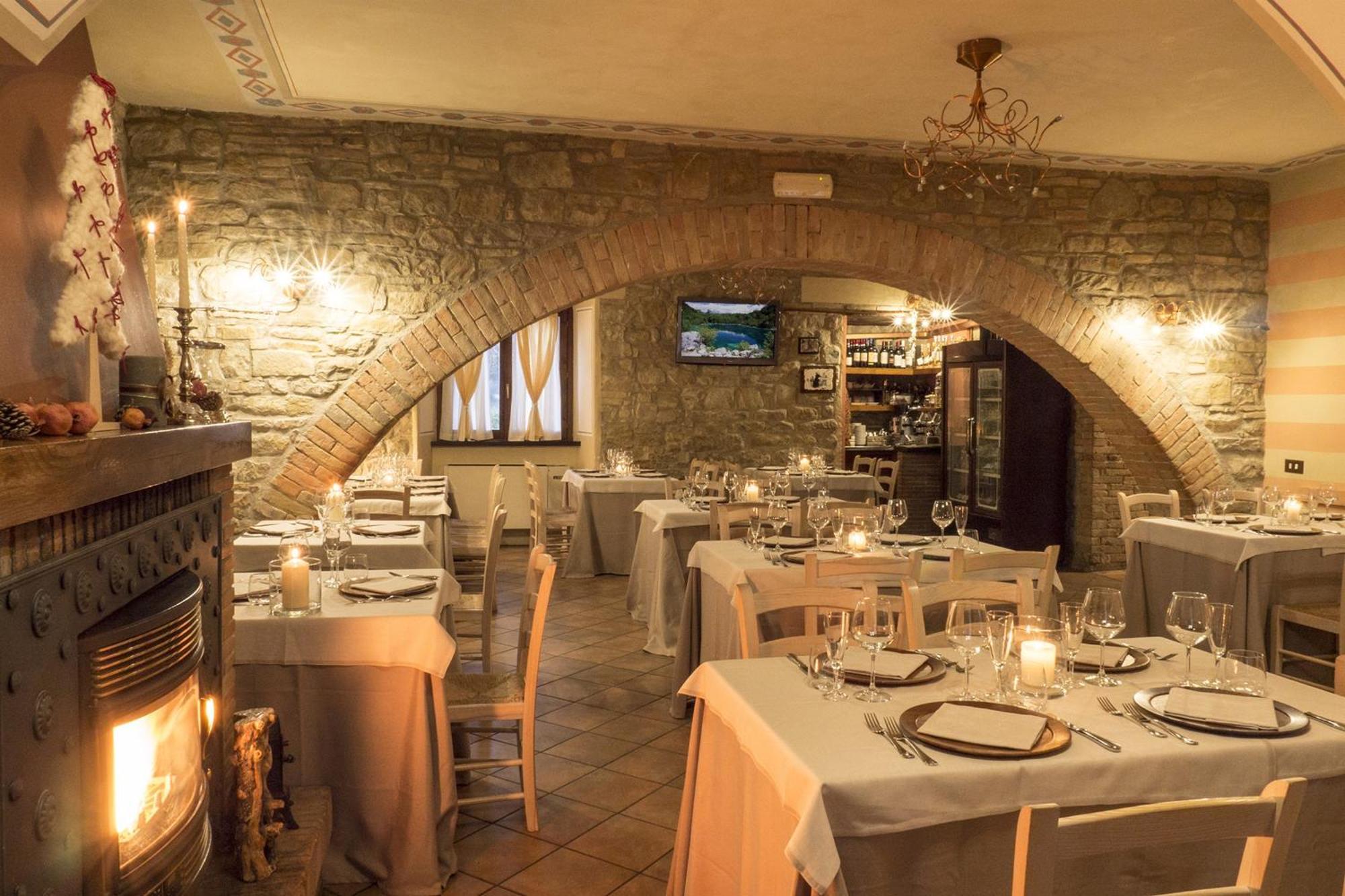 Il Melograno Agriturismo & Spa Pianello  Экстерьер фото